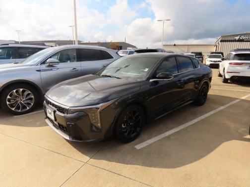 2025 Kia K4 GT-Line Turbo