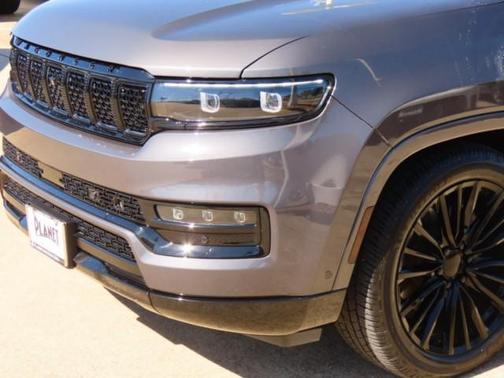 2024 Jeep Grand Wagoneer Series III 4x4