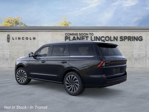 Infinite Black Metallic Clearcoat 2026 Lincoln Navigator Black Label
