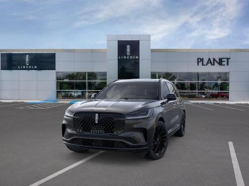 Infinite Black Metallic Clearcoat 2026 Lincoln Aviator Reserve