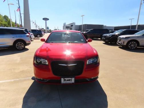 2015 Chrysler 300 S