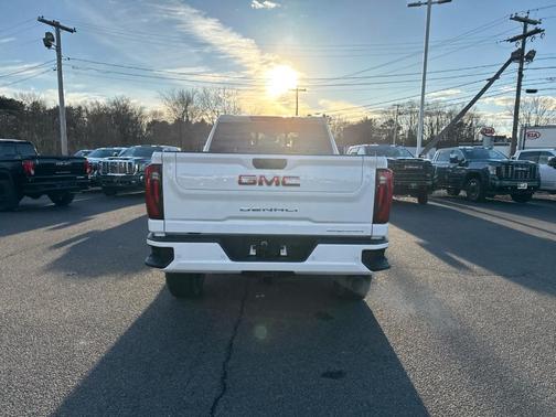 2026 GMC Sierra 2500 Denali