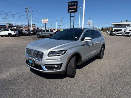 2019 Lincoln Nautilus Reserve