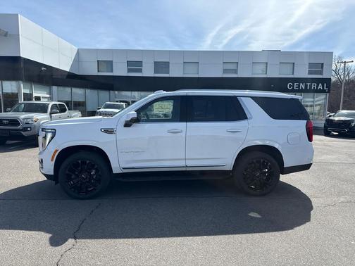 Summit White 2026 GMC Yukon Elevation
