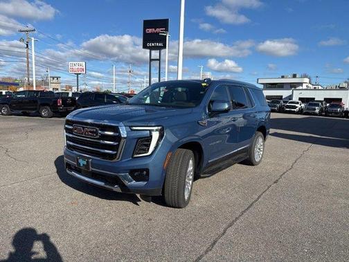 2026 GMC Yukon Elevation