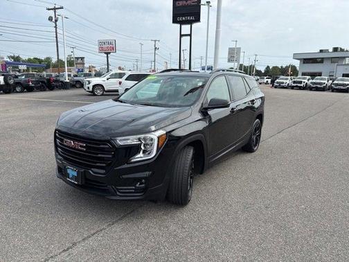2022 GMC Terrain SLT