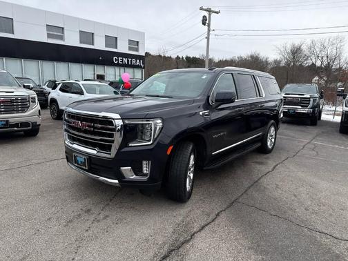 2022 GMC Yukon XL SLT