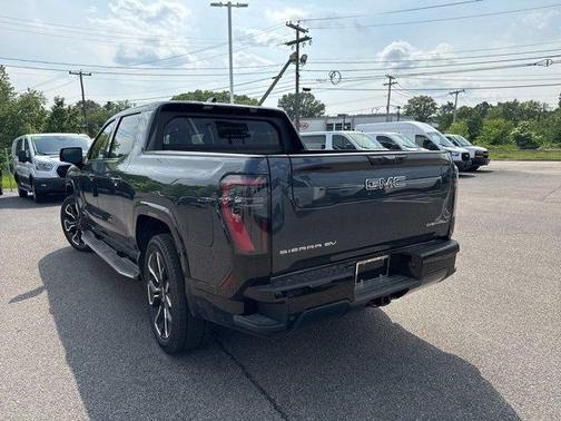 2025 GMC Sierra EV Denali