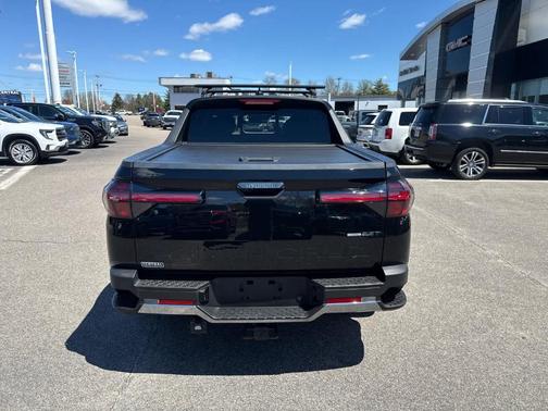 Black 2023 Hyundai SANTA CRUZ 2.5T Limited