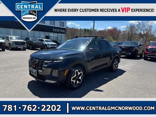 Black 2023 Hyundai SANTA CRUZ 2.5T Limited
