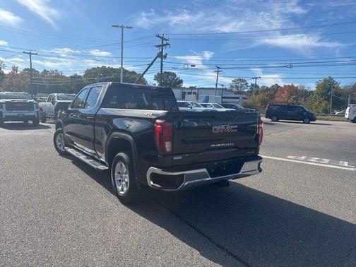 2022 GMC Sierra 1500 SLE