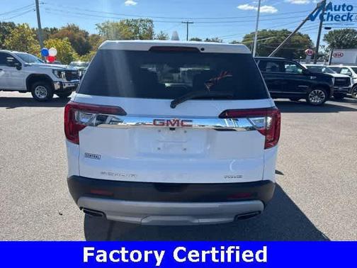 Summit White 2023 GMC Acadia SLE
