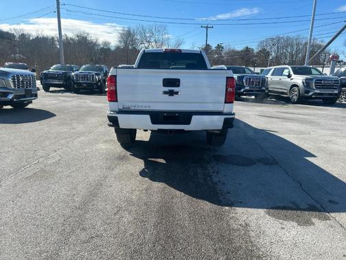 2018 Chevrolet Silverado 1500 Custom