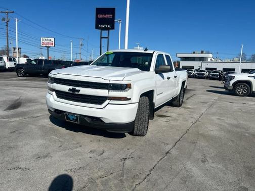 2018 Chevrolet Silverado 1500 Custom