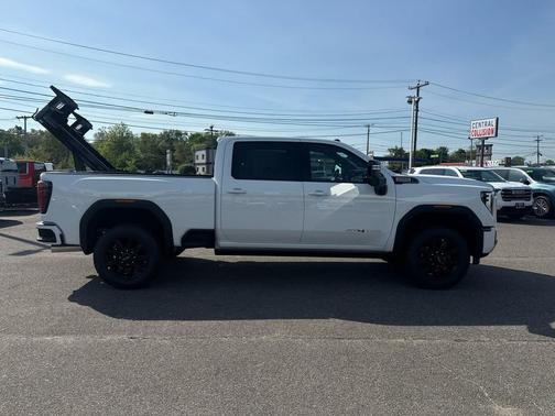 Summit White 2026 GMC Sierra 2500 AT4