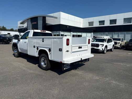 White 2026 GMC Sierra 3500 SLE