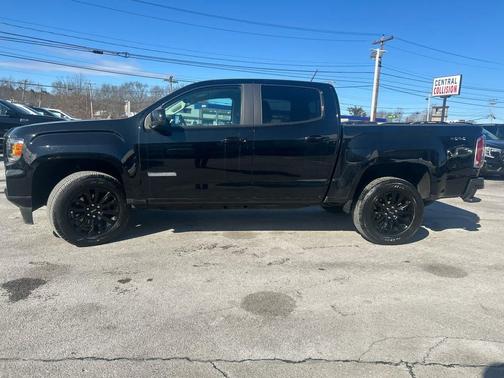 Onyx Black 2022 GMC Canyon Elevation