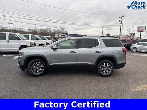 2023 GMC Acadia SLE