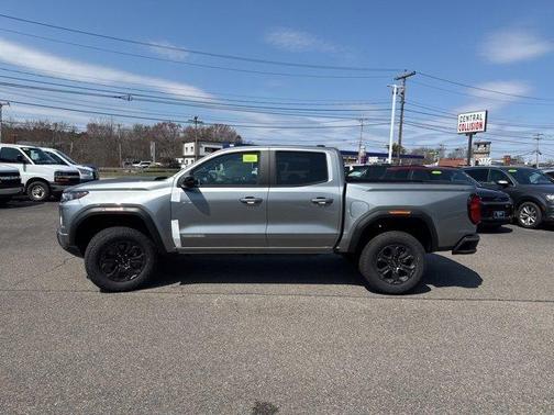 2025 GMC Canyon Elevation