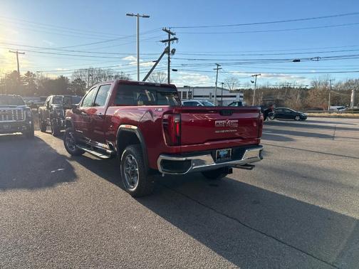 2026 GMC Sierra 2500 SLT
