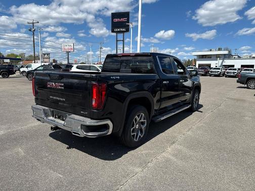 Onyx Black 2026 GMC Sierra 1500 SLT