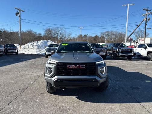 Sterling Metallic 2024 GMC Canyon Elevation