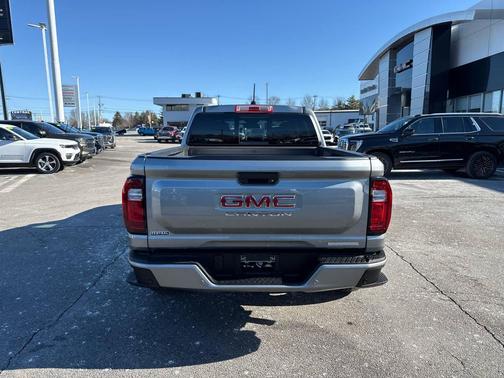 Sterling Metallic 2024 GMC Canyon Elevation