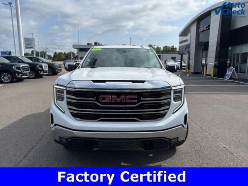 2022 GMC Sierra 1500 SLT