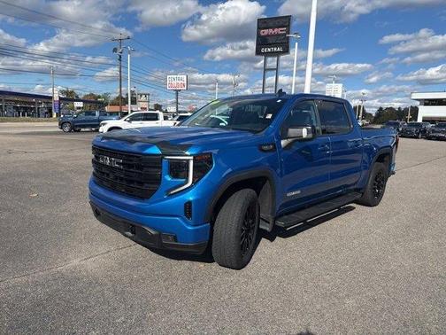 2022 GMC Sierra 1500 Elevation