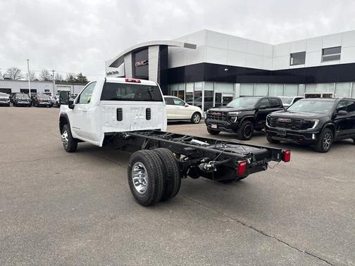 Summit White 2026 GMC Sierra 3500 SLE