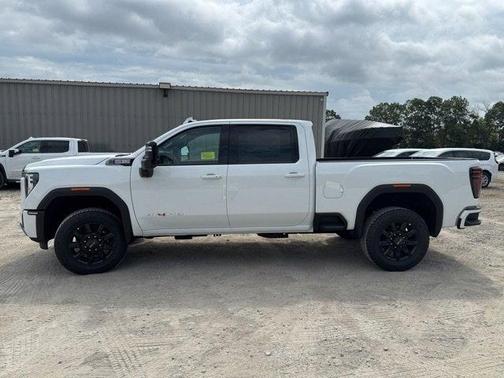 2025 GMC Sierra 2500 AT4