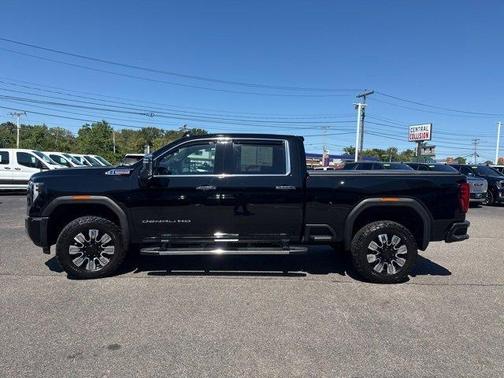 2024 GMC Sierra 3500 Denali