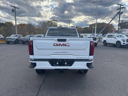 2026 GMC Sierra 2500 Denali
