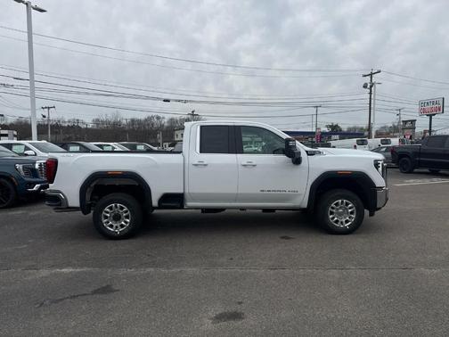 White 2026 GMC Sierra 2500 SLE