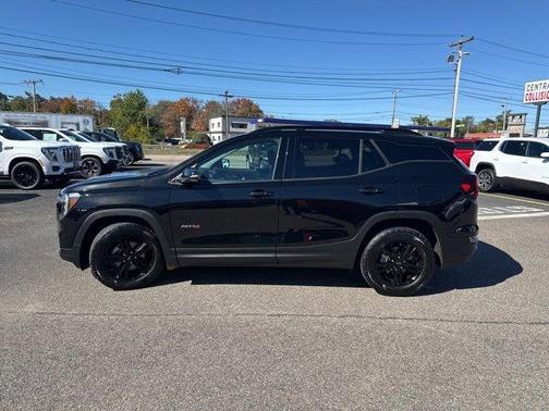 2022 GMC Terrain AT4