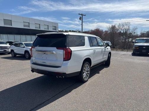 2022 GMC Yukon XL Denali