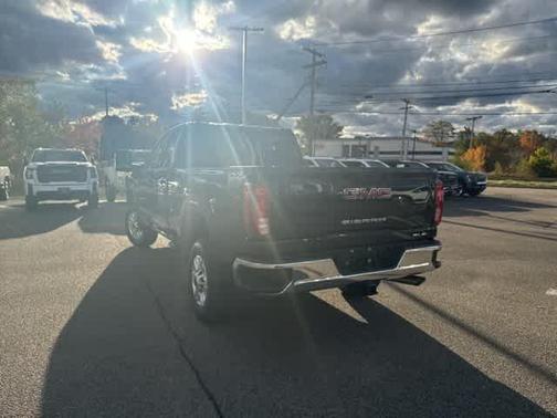 2026 GMC Sierra 2500 SLE