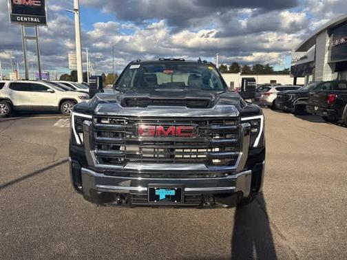 2026 GMC Sierra 2500 SLE