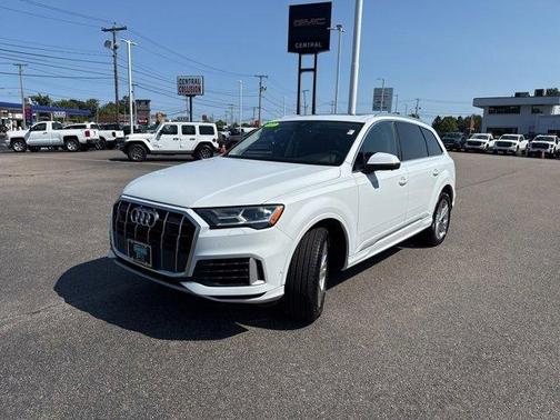 2022 Audi Q7 55 Premium Plus