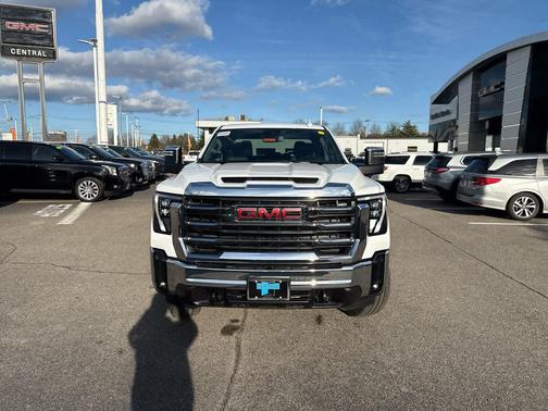 Summit White 2026 GMC Sierra 2500 SLT