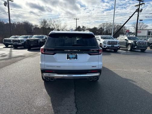 2026 GMC Acadia Denali