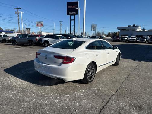 2018 Buick LaCrosse Essence