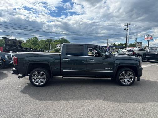 Gray 2018 GMC Sierra 1500 Denali