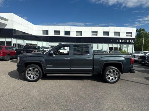 Gray 2018 GMC Sierra 1500 Denali