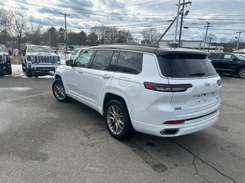 2024 Jeep Grand Cherokee L Summit