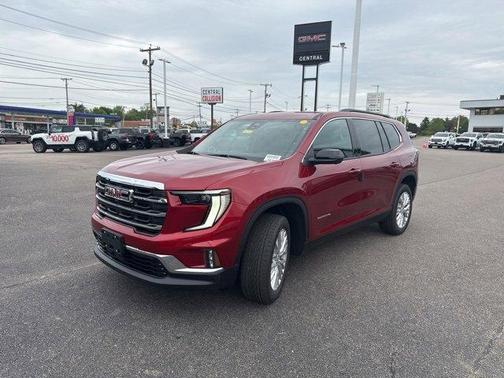 2025 GMC Acadia Elevation