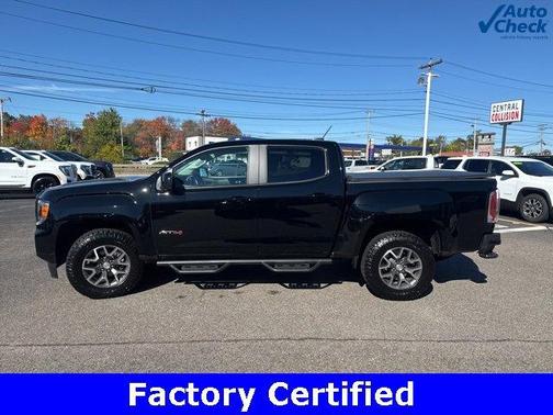 2022 GMC Canyon AT4 w/Leather