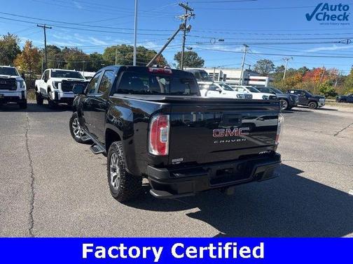 2022 GMC Canyon AT4 w/Leather