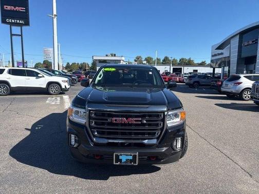 2022 GMC Canyon AT4 w/Leather