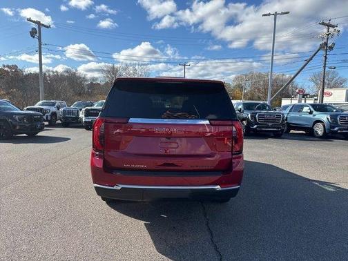 2026 GMC Yukon Elevation